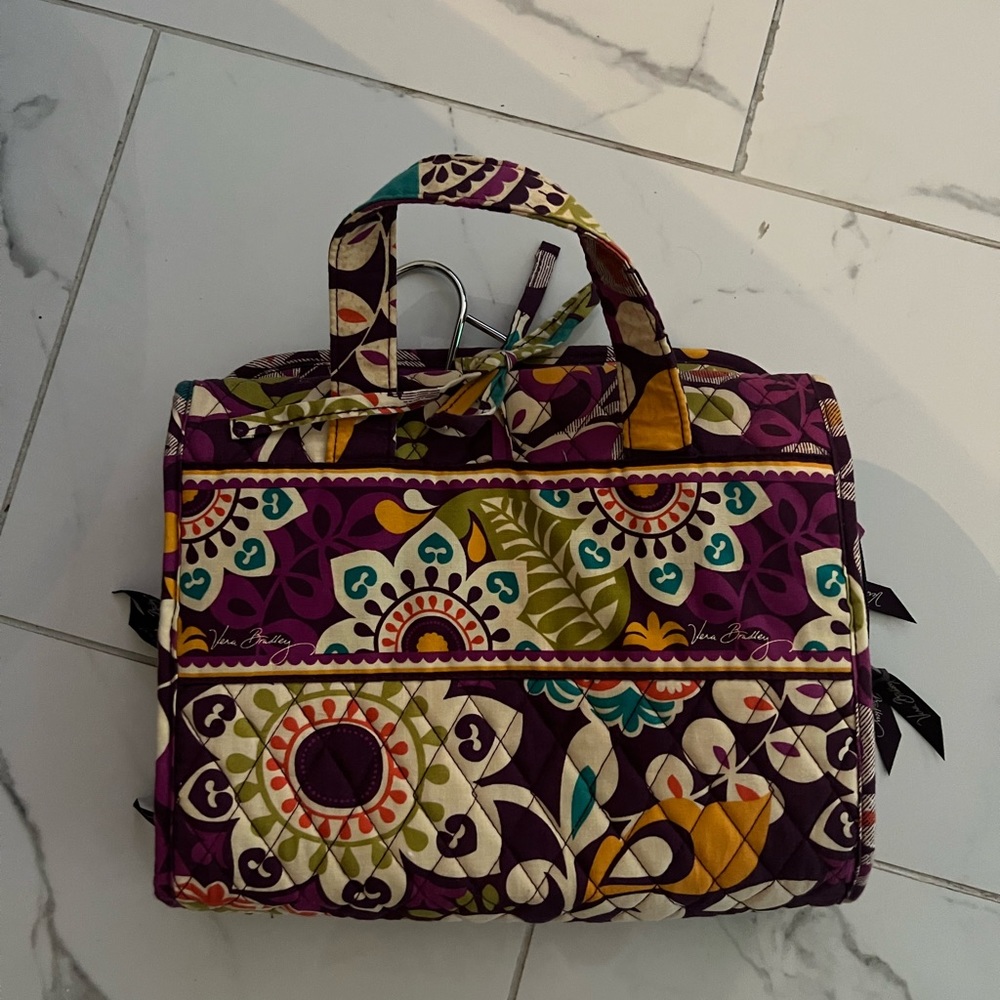 Vera Bradley travel toiletry hanging case